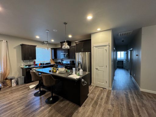 Listing photo thumbnail