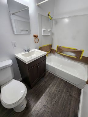 Listing photo thumbnail
