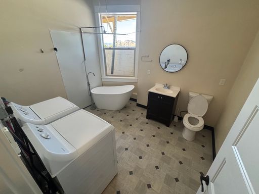 Listing photo thumbnail
