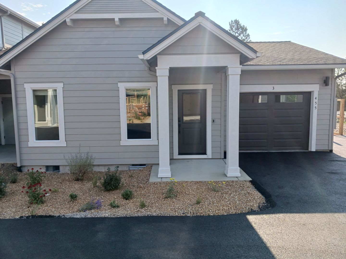 Redmond Townhome: 455 SW 27th - Unit 3