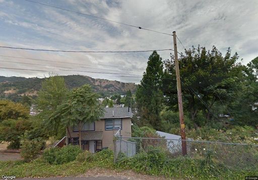 1592 SE Eddy St, Roseburg, OR 97470