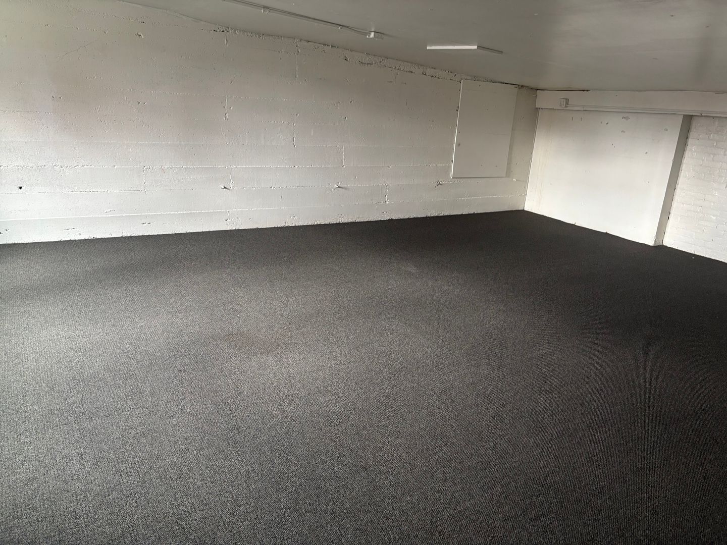 Roseburg Apartment: 622 SE Jackson St