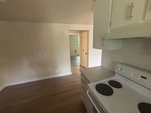 340 NW Heard St. - #4, Myrtle Creek, OR 97457