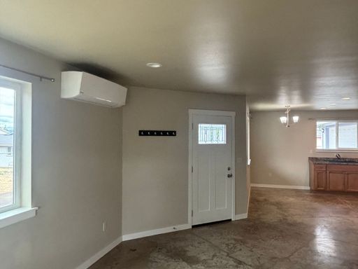 Listing photo thumbnail
