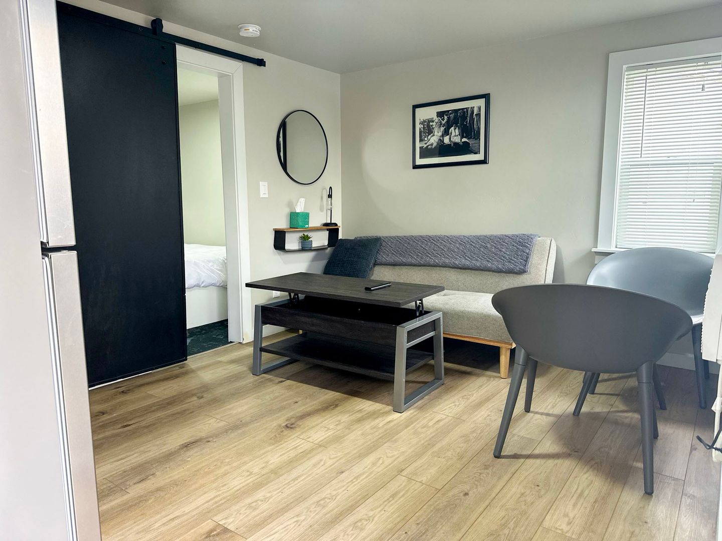 Prineville Apartment: 815 NW 3rd