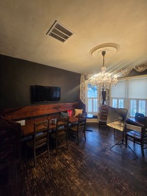 Listing photo thumbnail