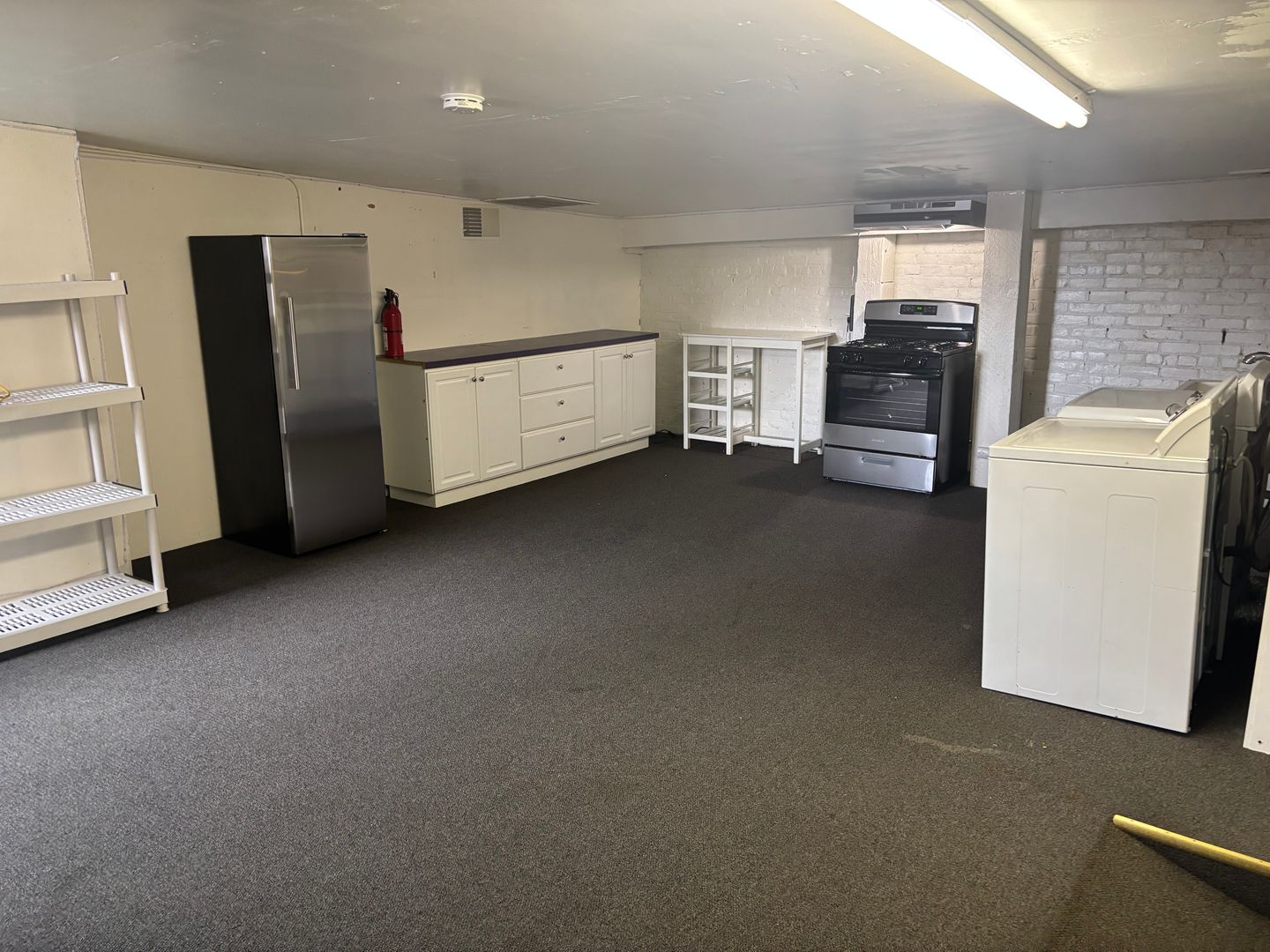 Roseburg Apartment: 622 SE Jackson St