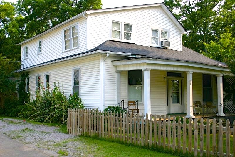 3901b Elkins, Nashville, TN 37209-3719