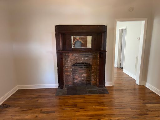 Listing photo thumbnail