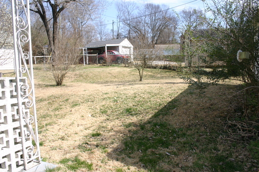 Listing photo thumbnail
