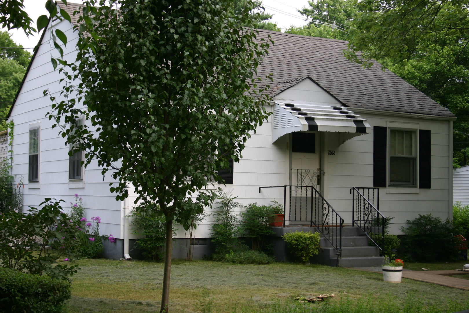 Listing photo
