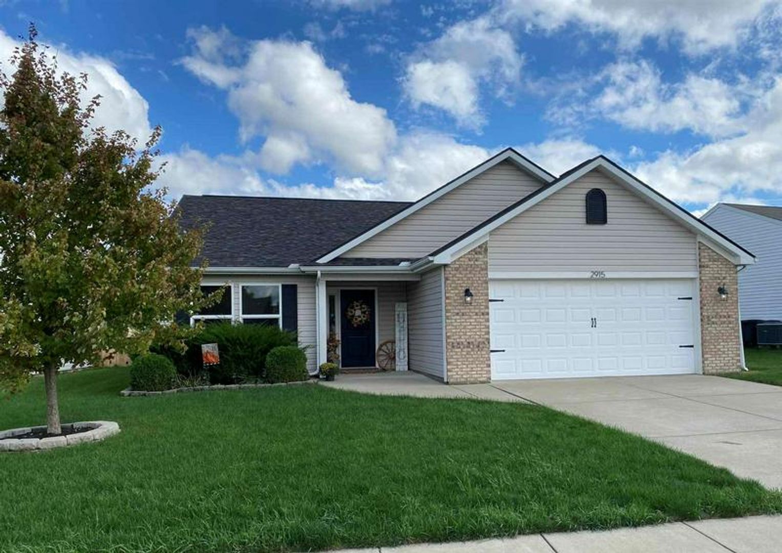 Lafayette House: 2915 Flagstone Way