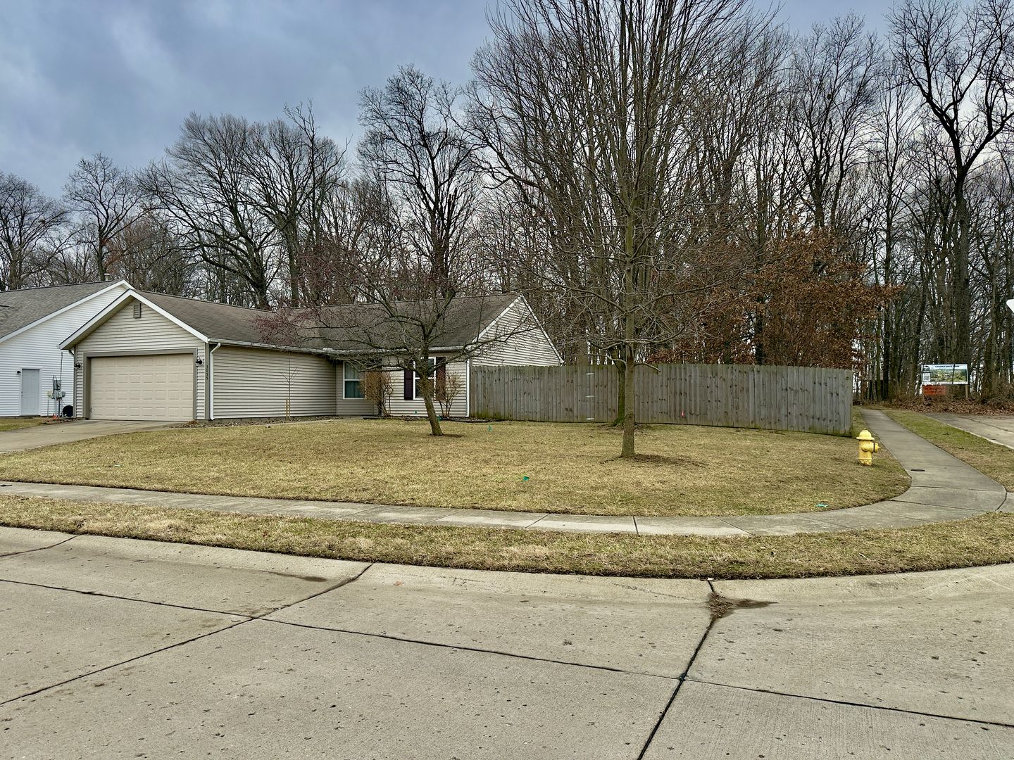 West Lafayette House: 3055 Bluster Ct