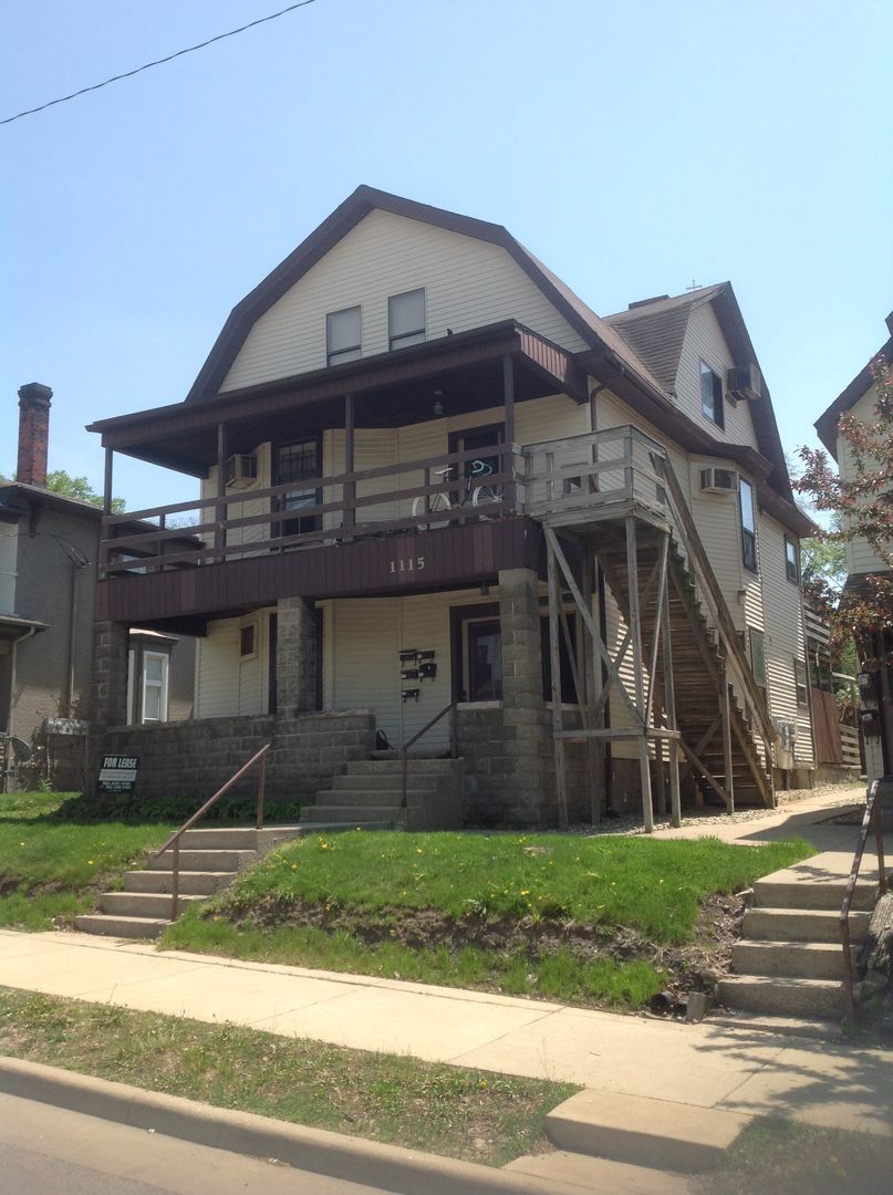 Lafayette Apartment: 1115 Main Street
