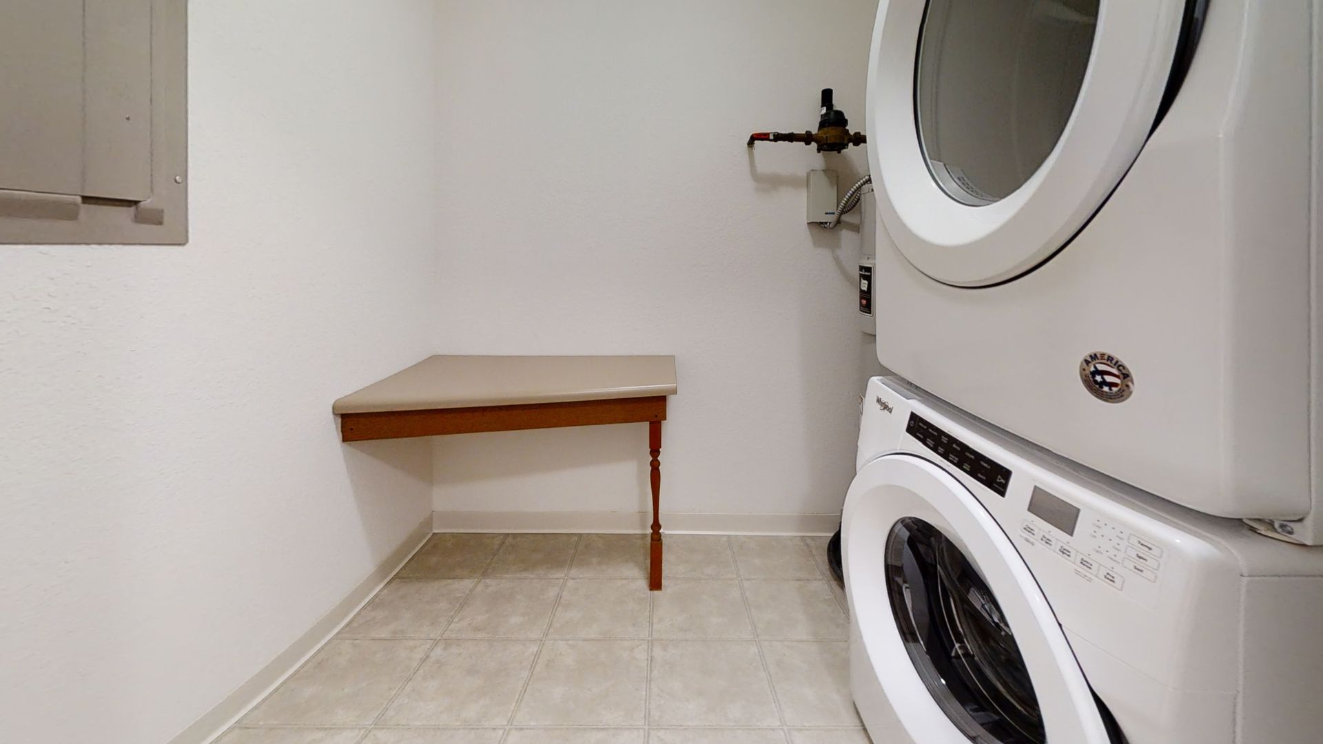 RENOVATED Condo Style Lower 2 Bedroom 2 Bathroom Apartment 11 of 12