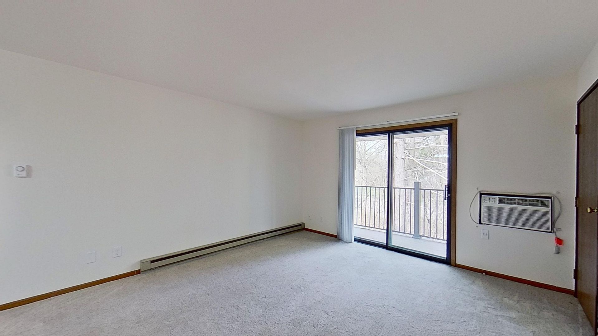 RENOVATED Lower 1 Bedroom 1 Bathroom Apartment 11 of 12
