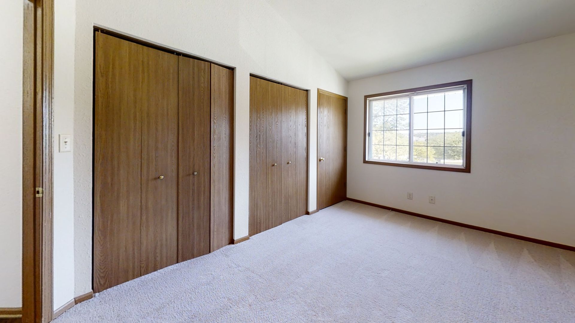 RENOVATED Condo Style Upper 2 Bedroom 2 Bathroom Apartment 10 of 12