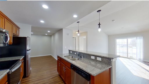 Condo Style Upper 3 Bedroom 2 Bathroom plus Den Apartment