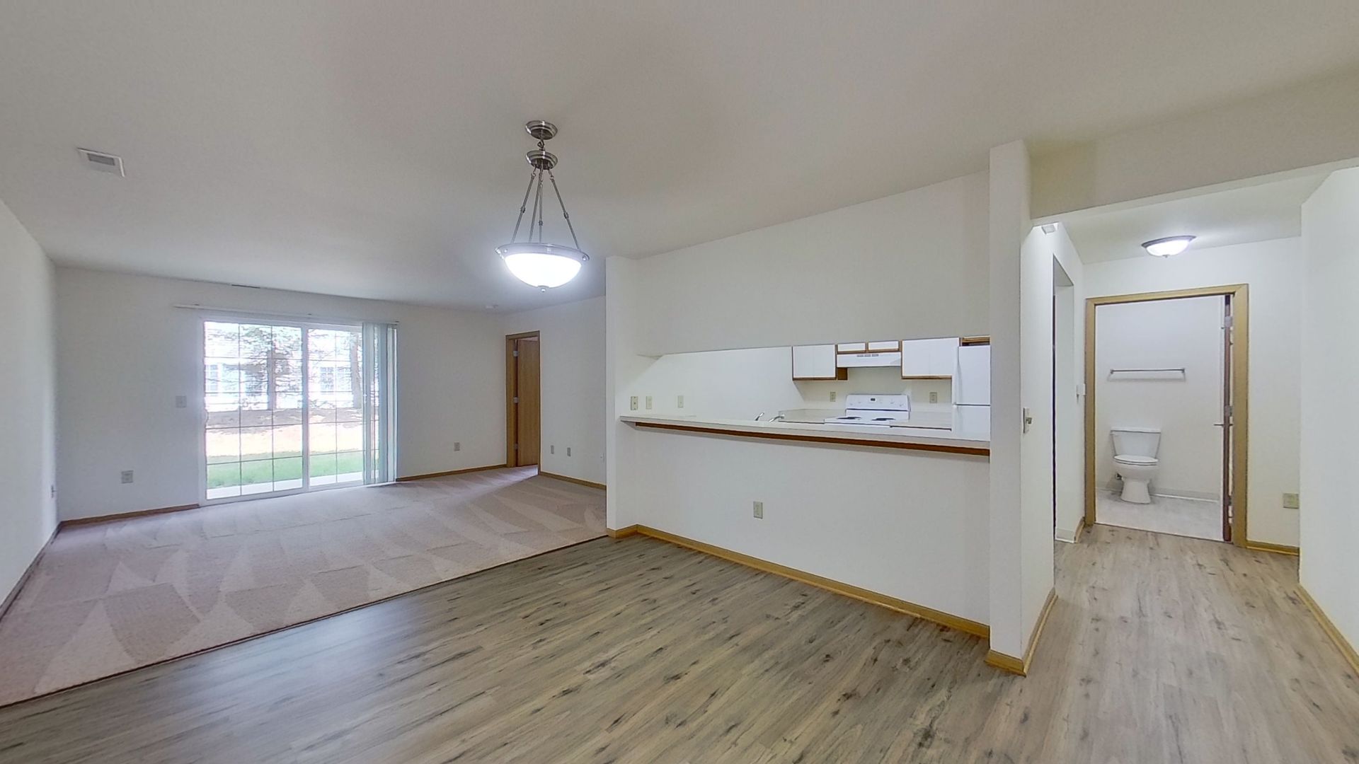 Hartford Apartment: 2783-2791 Gateway Ave