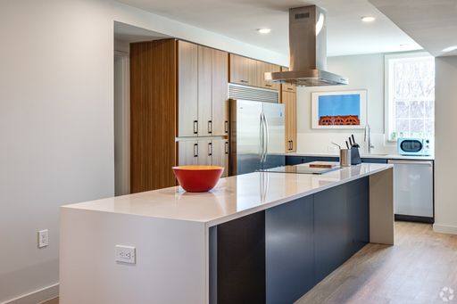 OSLOhill - Unit 3 - Bedroom E – Private Room + Bathroom on Capitol Hill – photo 1