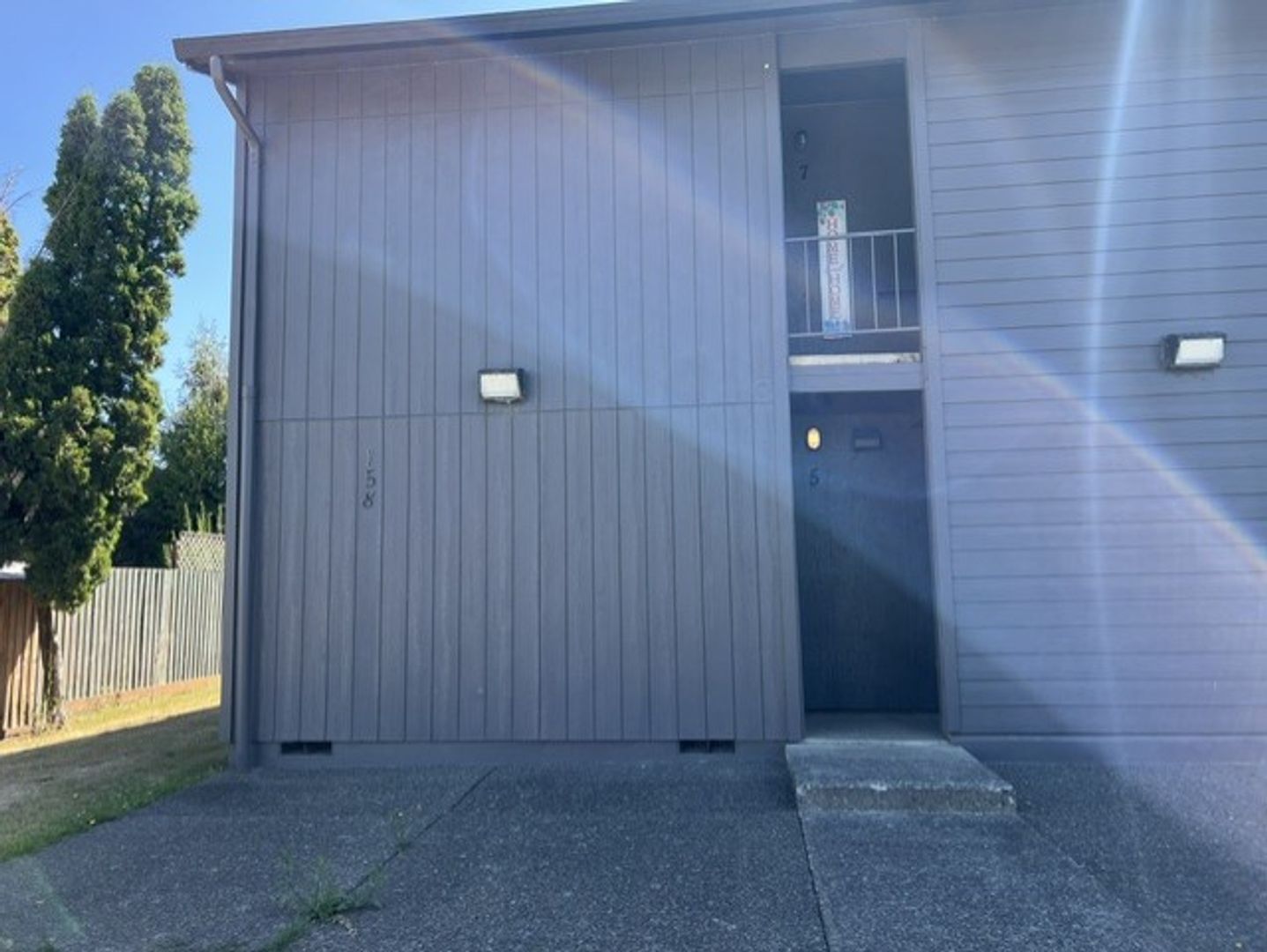 Jefferson Apartment: 158 N. 3rd St (#1-8)