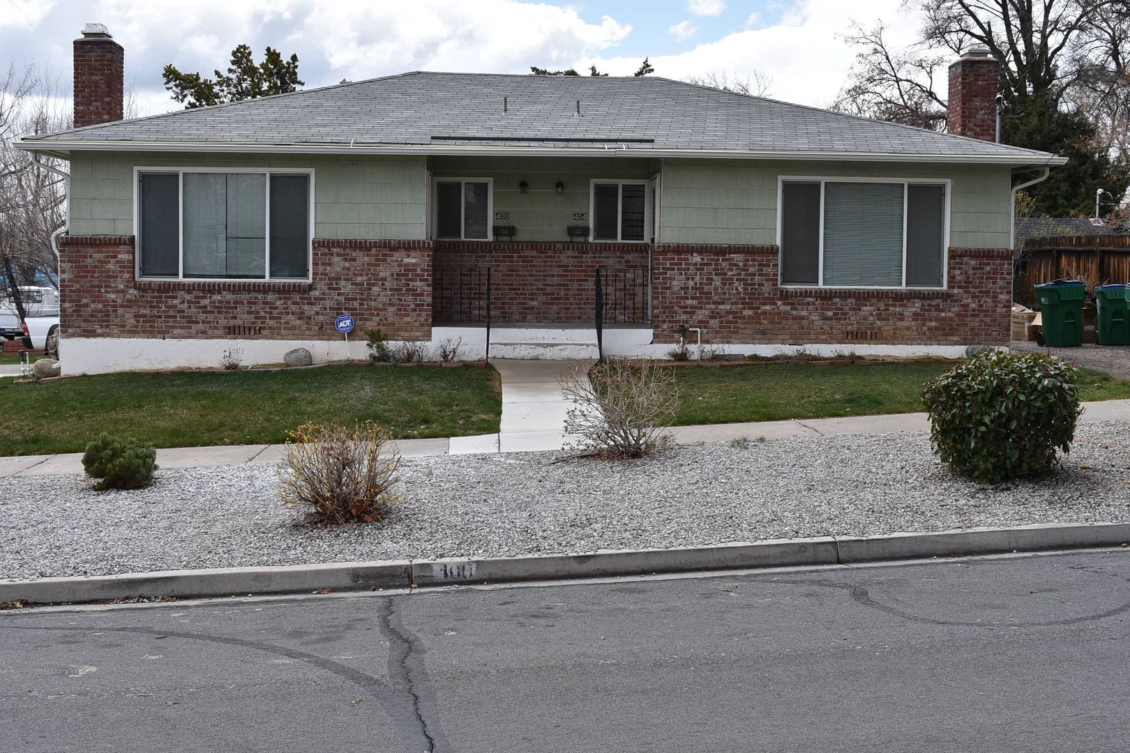 Reno Apartment: 400-404 LaRue Ave.