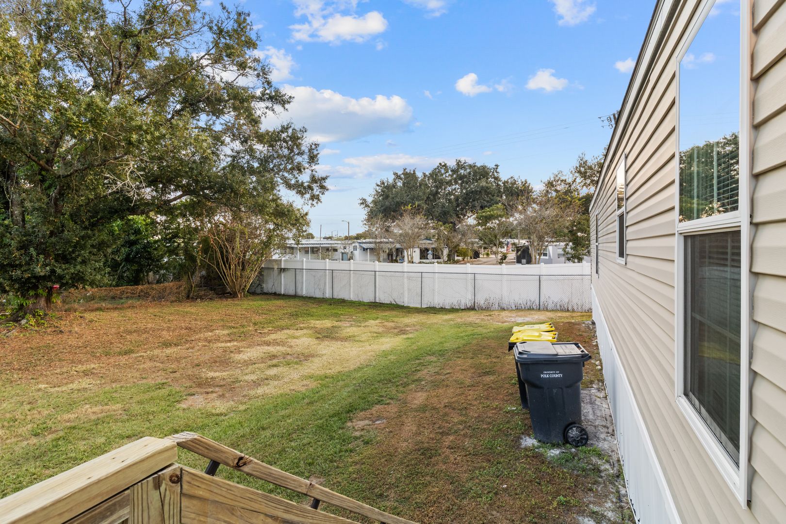 Lakeland Apartment: 419 N Chestnut Road