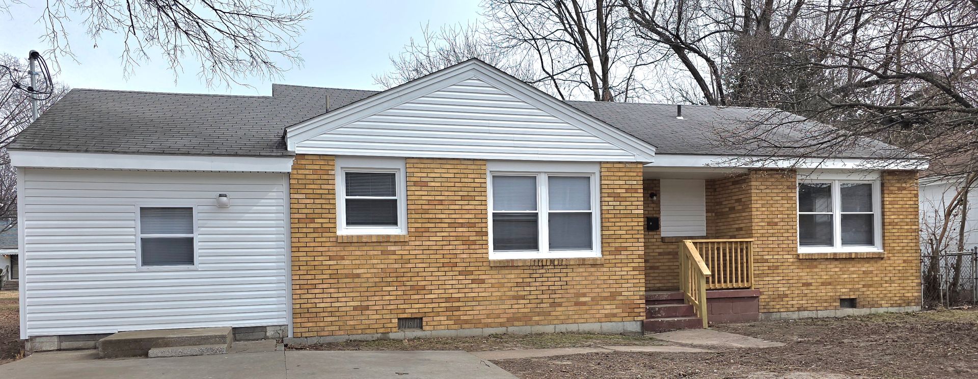 Springfield Apartment: 1930 S. Fremont Ave.