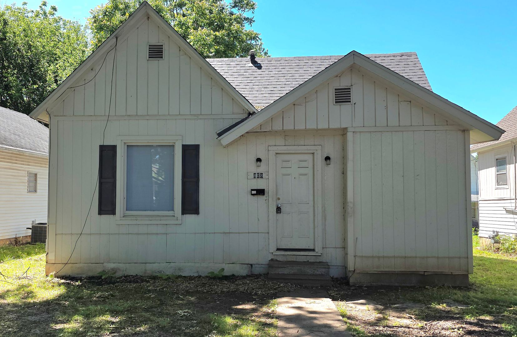 Springfield House: 808 W. Webster St.