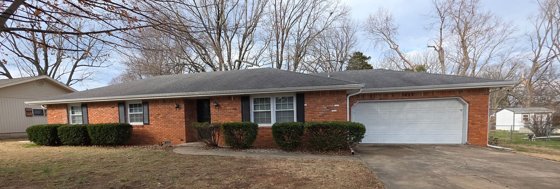 Springfield House: 3429 S Broadway Ave.