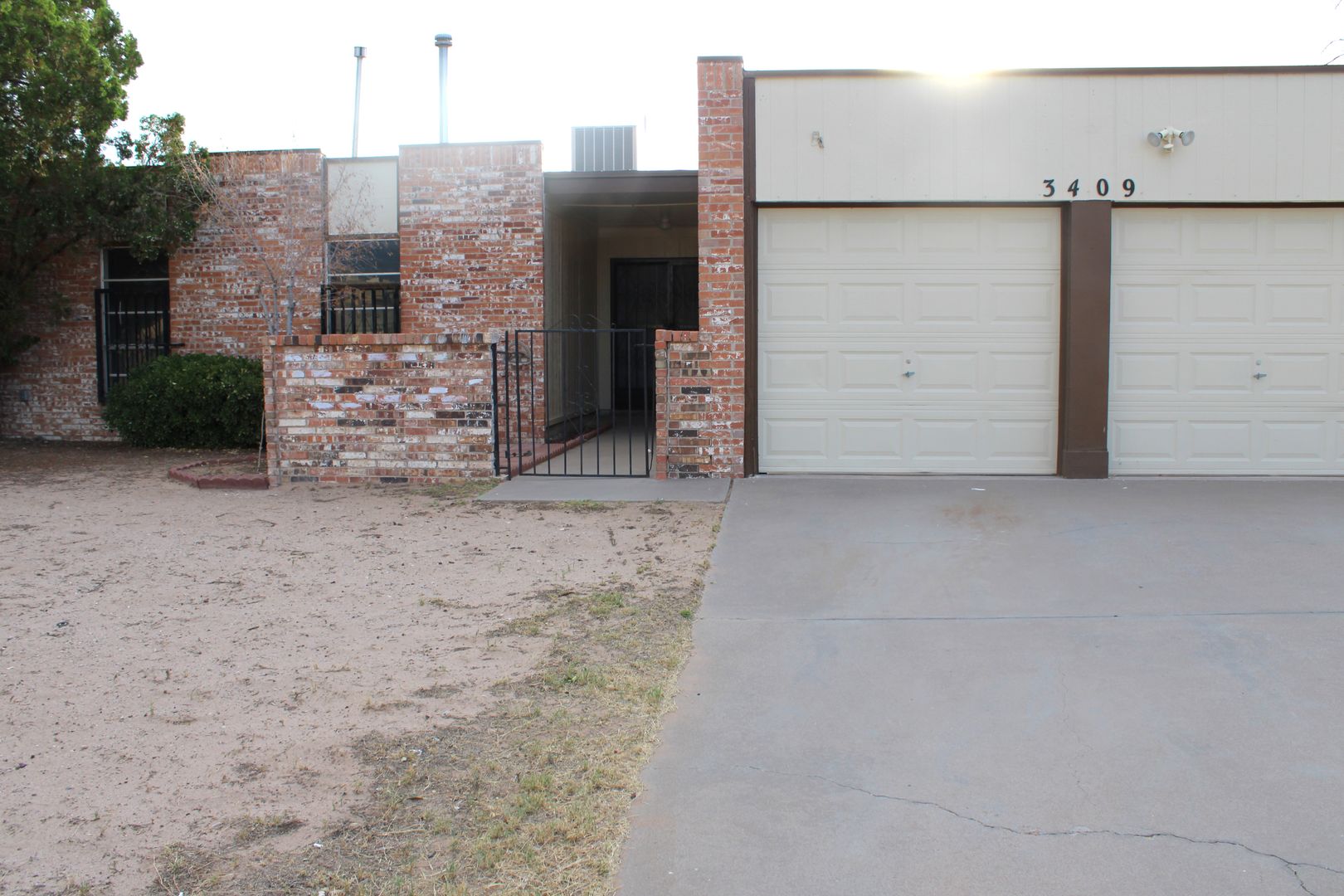 EL PASO House: 3409 GUTHRIE DRIVE
