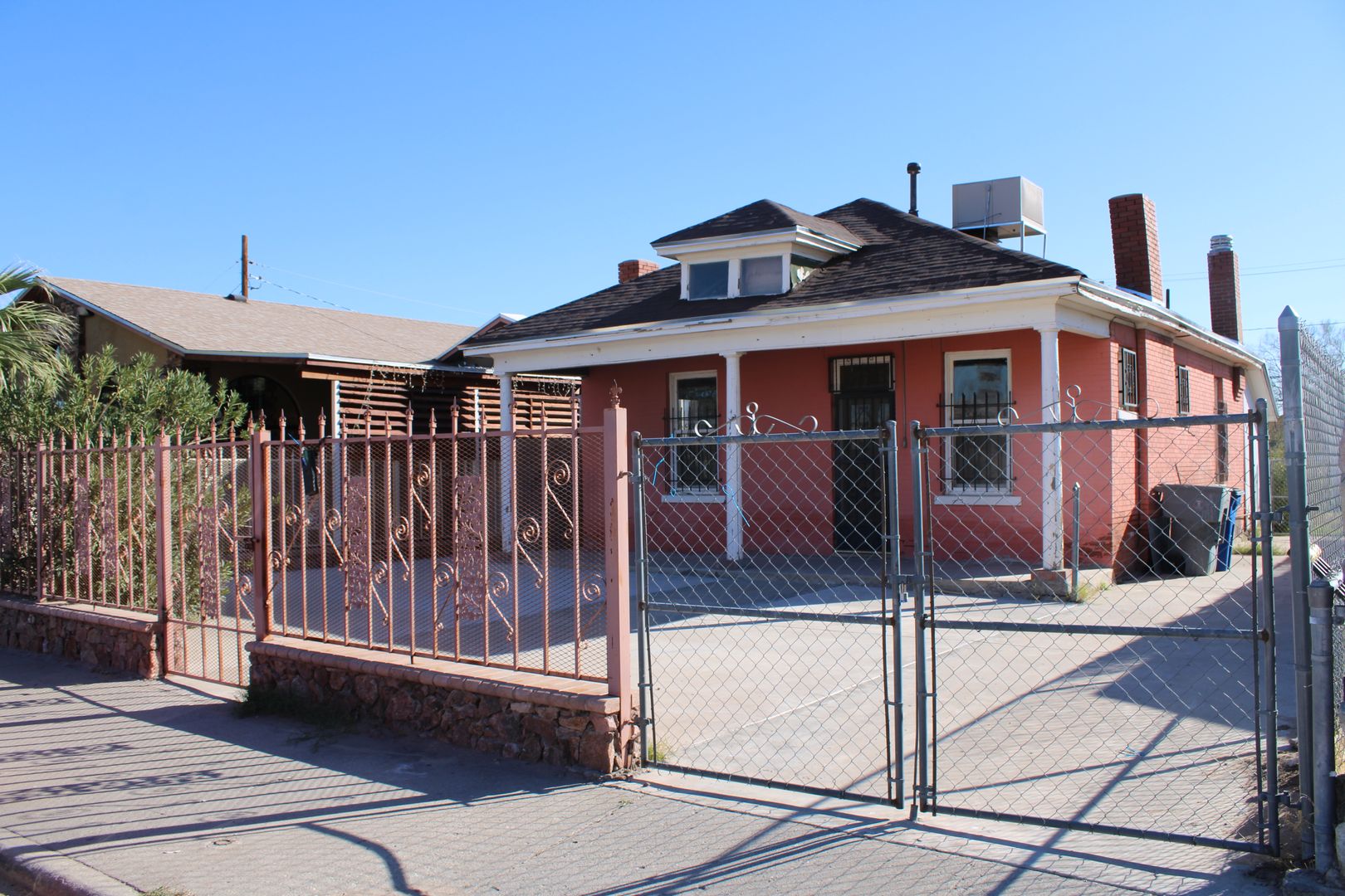 EL PASO House: 3114 E. MISSOURI