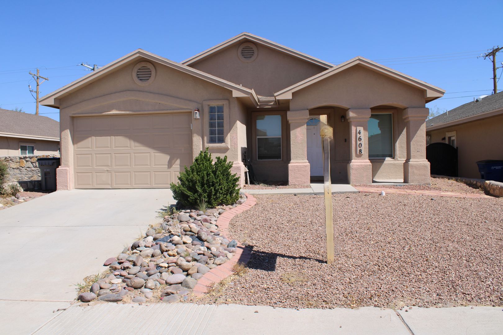 EL PASO House: 4608 LORENZO PONCE