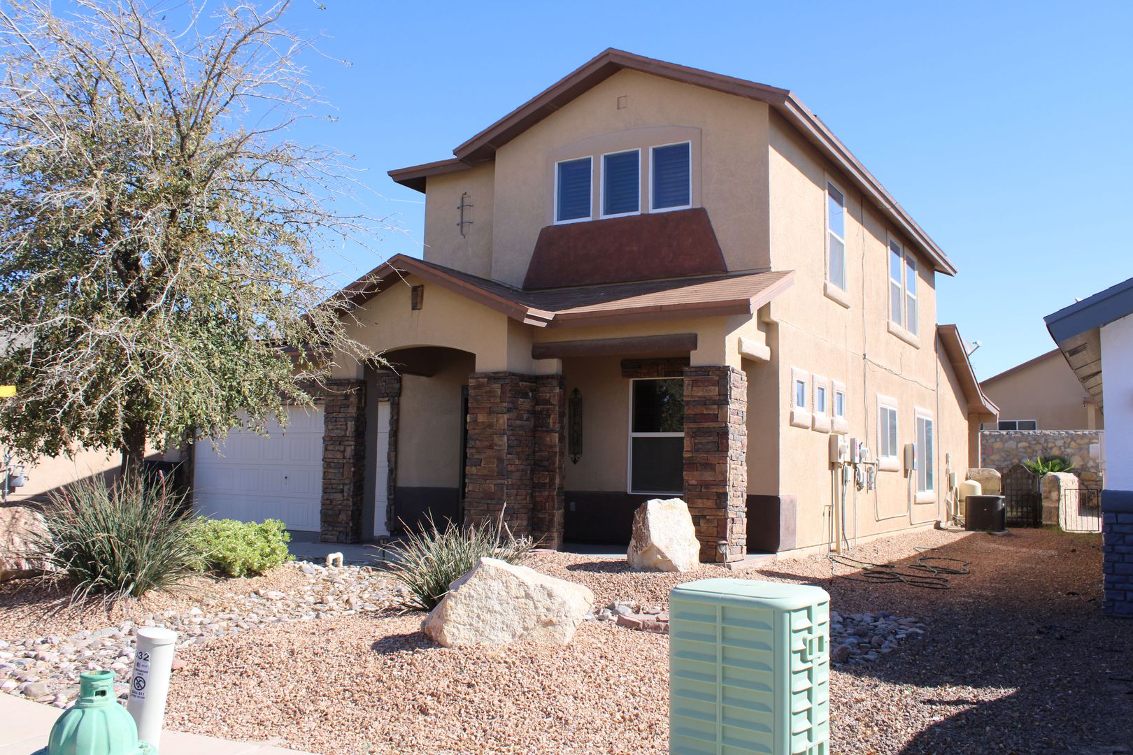 EL PASO House: 336 EMERALD WOODS ST.