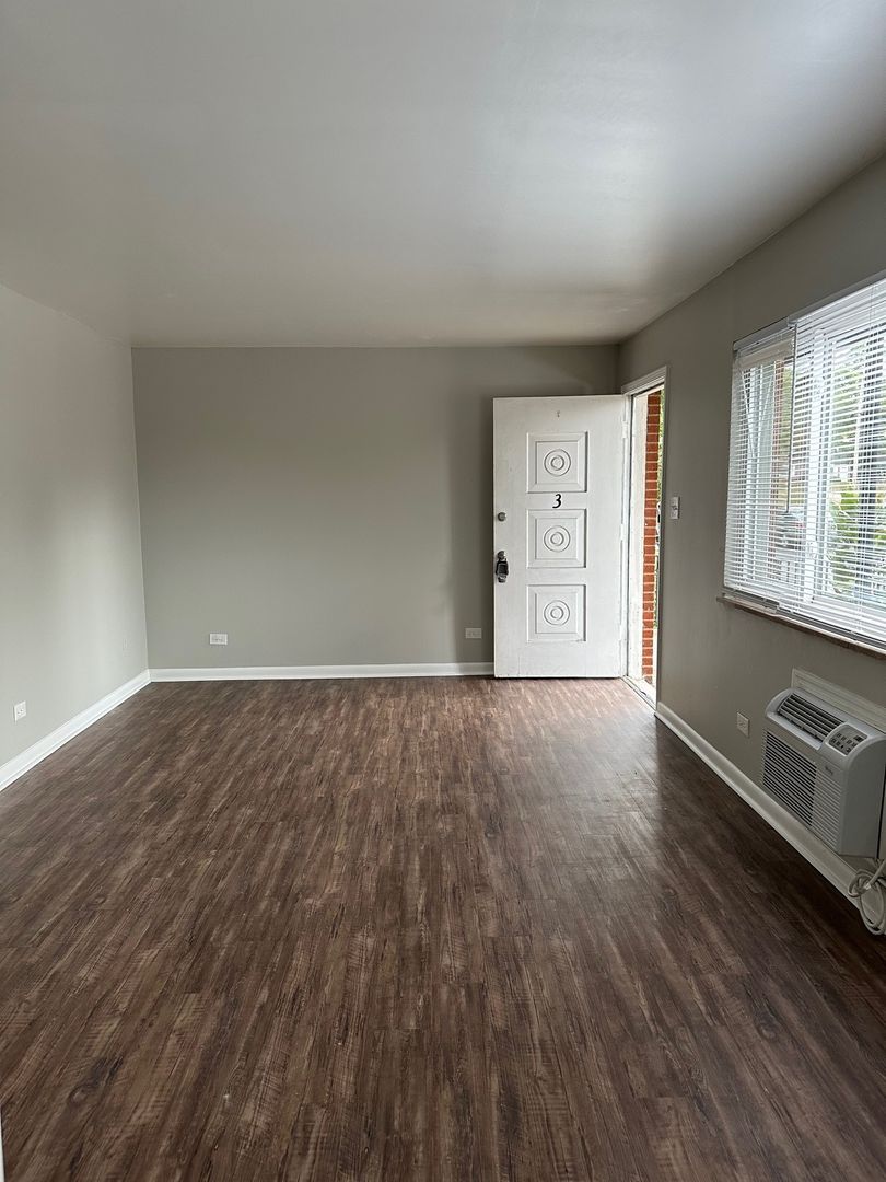 Knoxville Apartment: 2809 Valley View Dr.