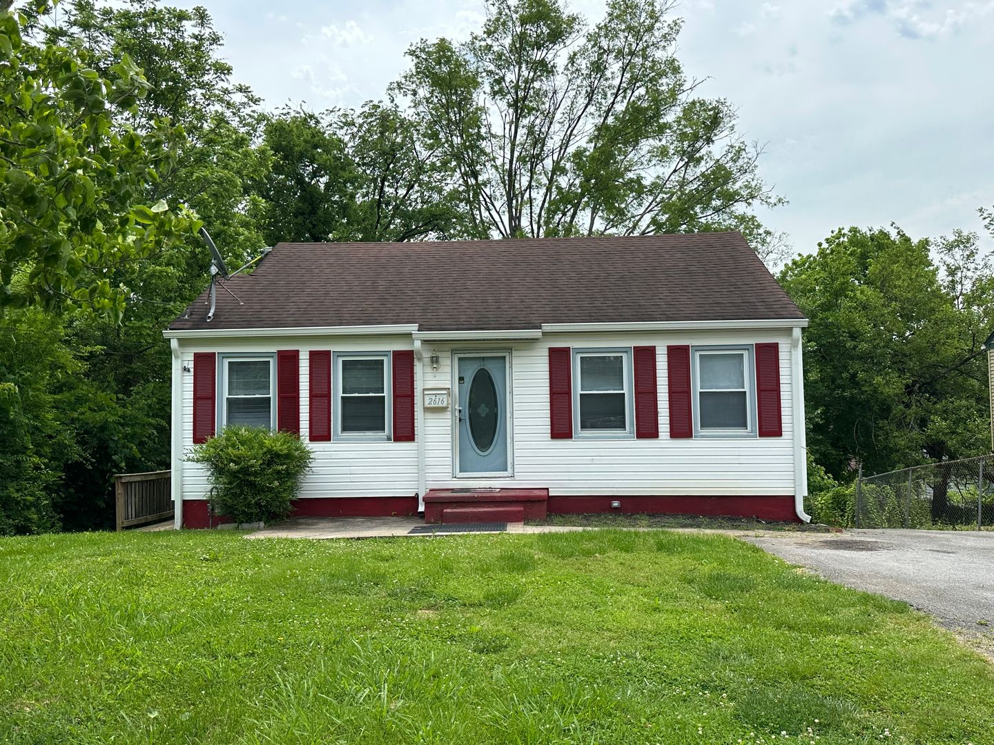 Knoxville House: 2616 Martin Luther King Jr Ave