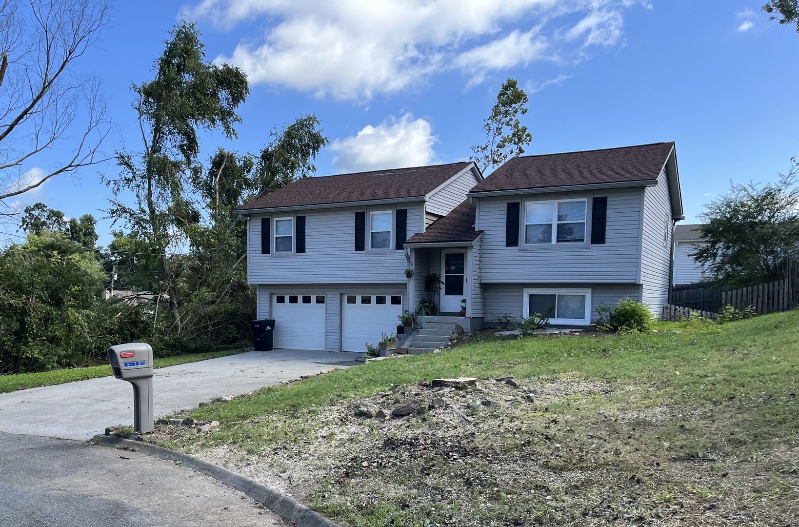 Knoxville House: 1312 Graycreek Ln