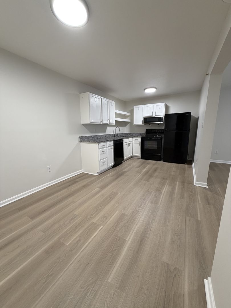 Knoxville Apartment: 1800 Liberty St.
