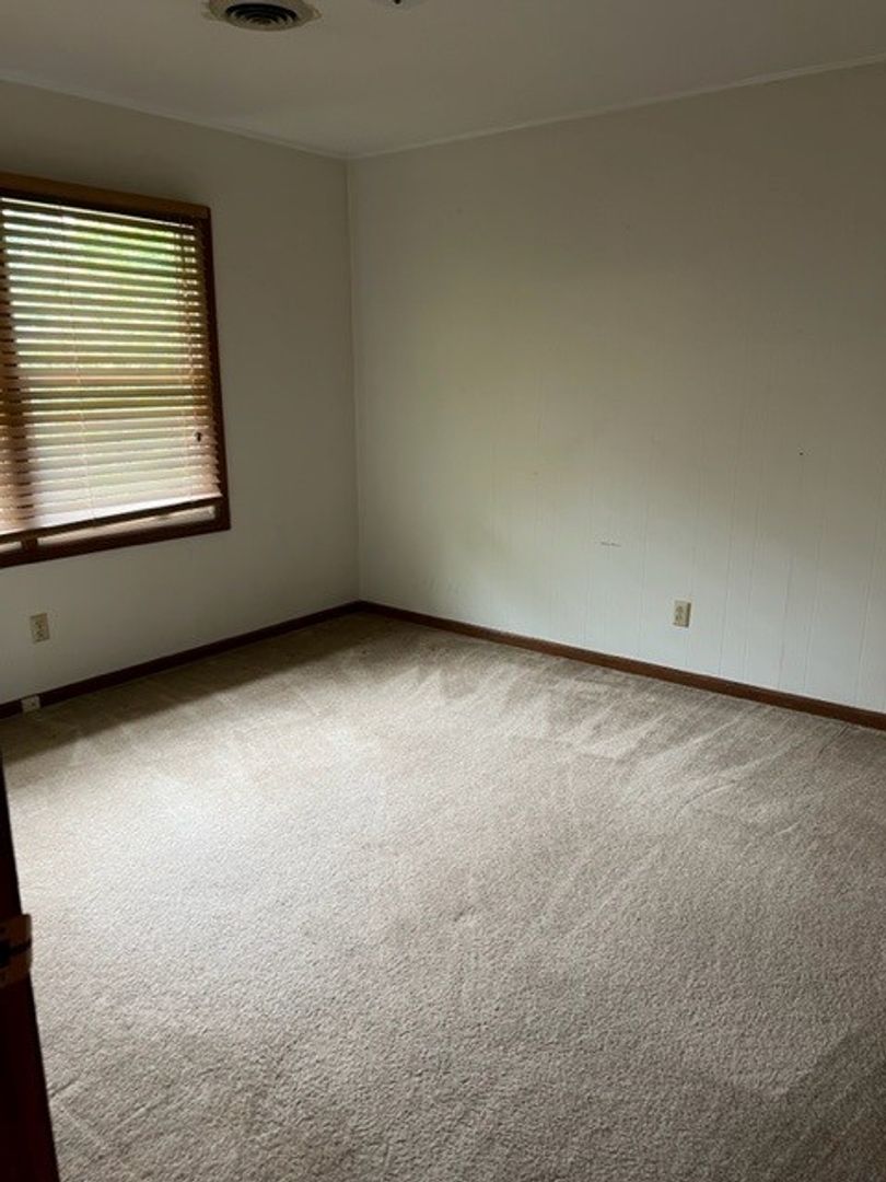 Johnson City Apartment: 1500 Narrow Ln