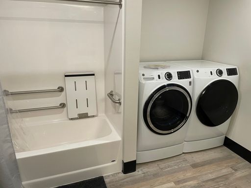 Listing photo thumbnail