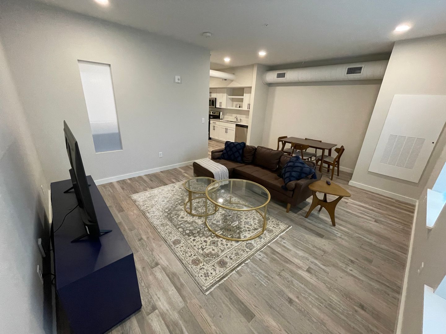 Decorah Apartment: 2336 Sweet Parkway Road