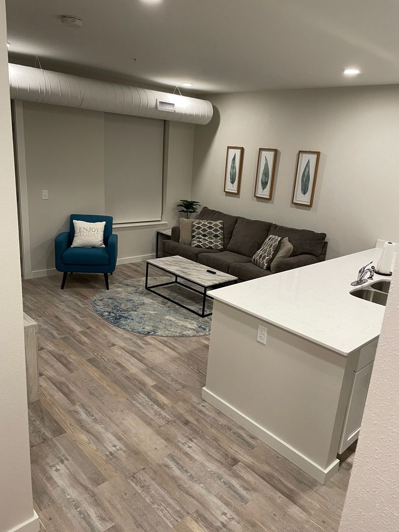 Decorah Apartment: 2336 Sweet Parkway Road