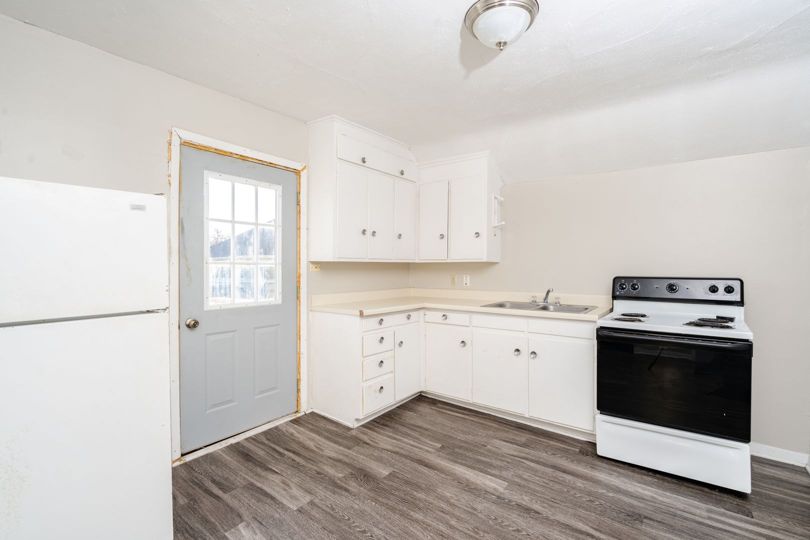 Cedar Falls Multiplex: 1315 State St Unit B