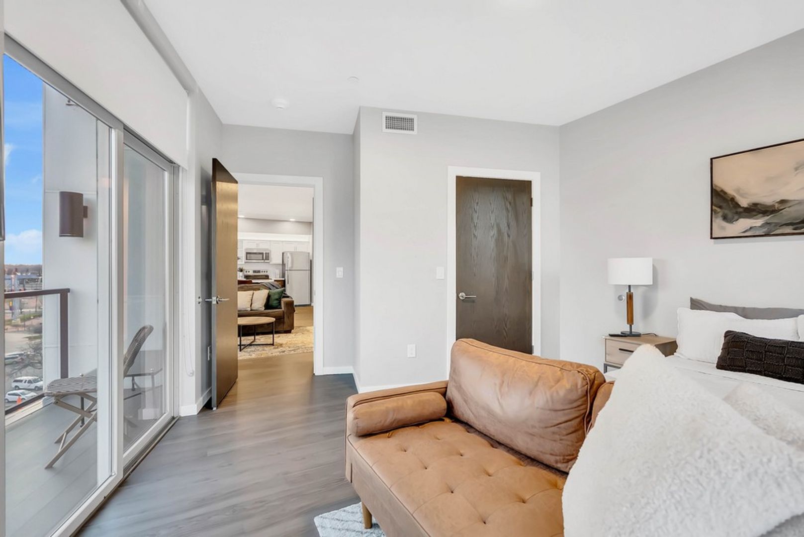Waterloo Apartment: 335 Cedar Street