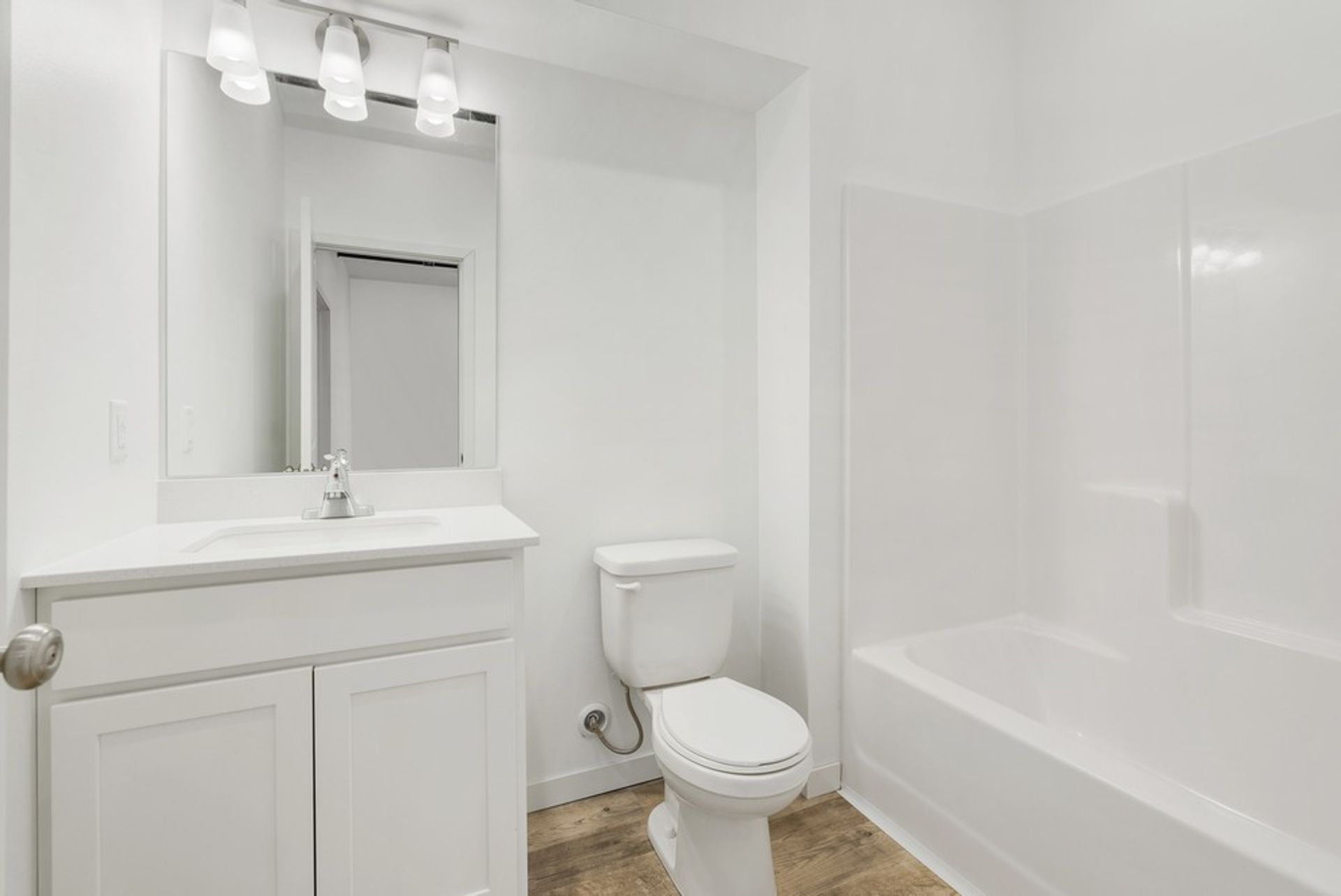 Reinbeck Apartments 6 of 12