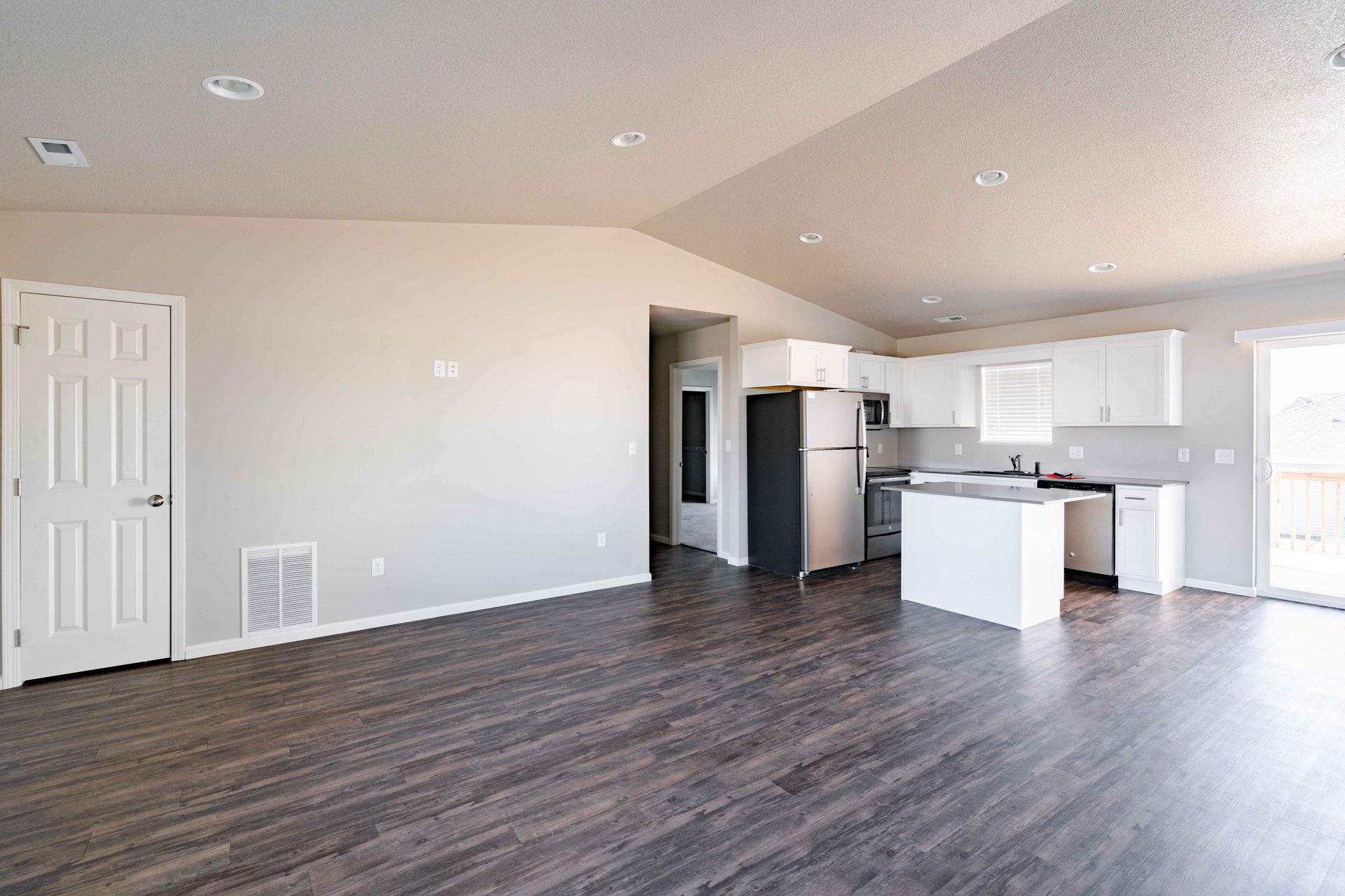 Waterloo Multiplex: 5632 Keith Ln