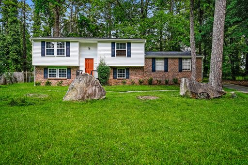 5728 Salem Road Lithonia, GA 30038