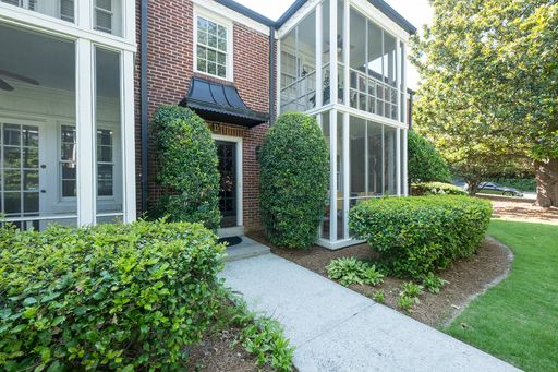 Stunning condo in Atlanta! – photo 1