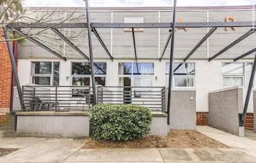 2 Bedroom Condo – 195 Arizona Avenue #185, Atlanta, GA 30307