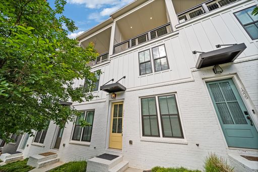 3 Bedroom Townhome – 1227 Cushenberry Lane, Atlanta, GA 30318-3208